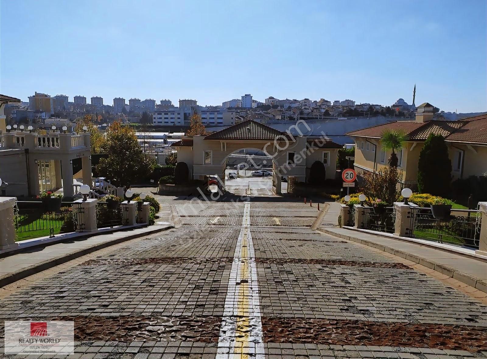 Özlem Aksu..rapsodi Evleri Peyzaj Manzaralı Satılık 2+1 Daire - Görsel 7