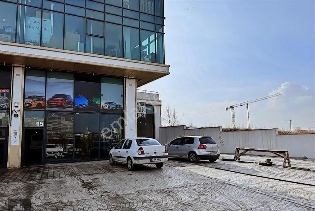 Yıldırımlar S.sitesinde 205 M2 İki Katlı Devren Kiralık Servis - Görsel 3