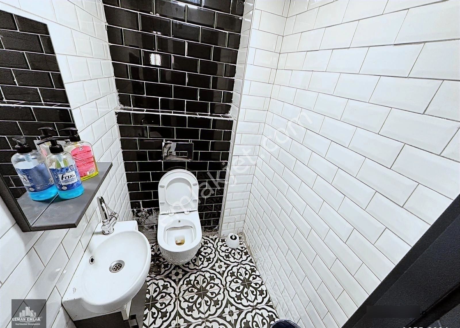 Yıldırımlar S.sitesinde 205 M2 İki Katlı Devren Kiralık Servis - Görsel 2