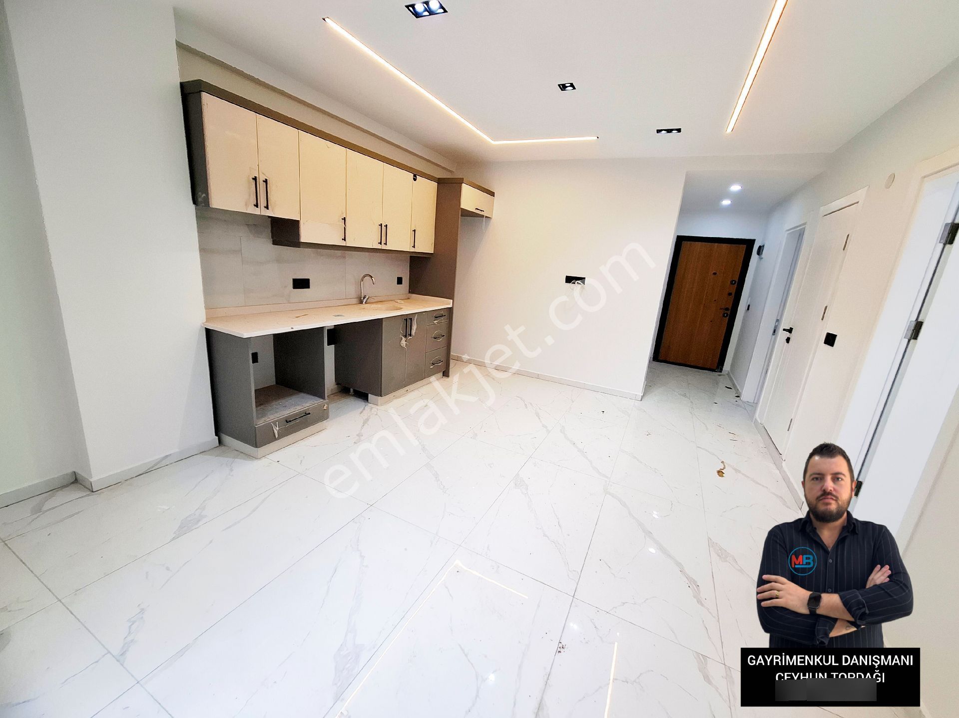 Didim'de Satılık 2+1 Sıfır Daire Bahçeli Giriş Kat Müstakil Gibi ! - Görsel 9