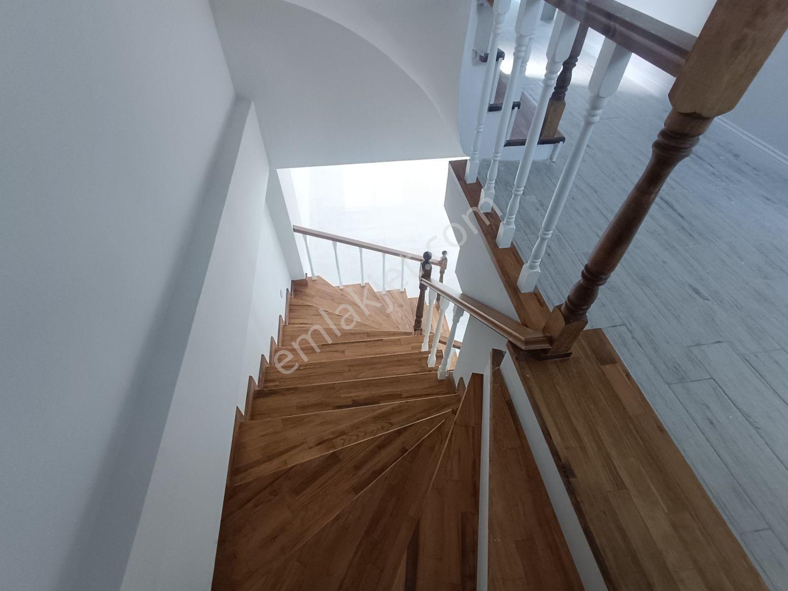 Lenora Gayrimenkul'den Ayrancılar'da 6+1 Satılık Müstakil Villa - Görsel 32