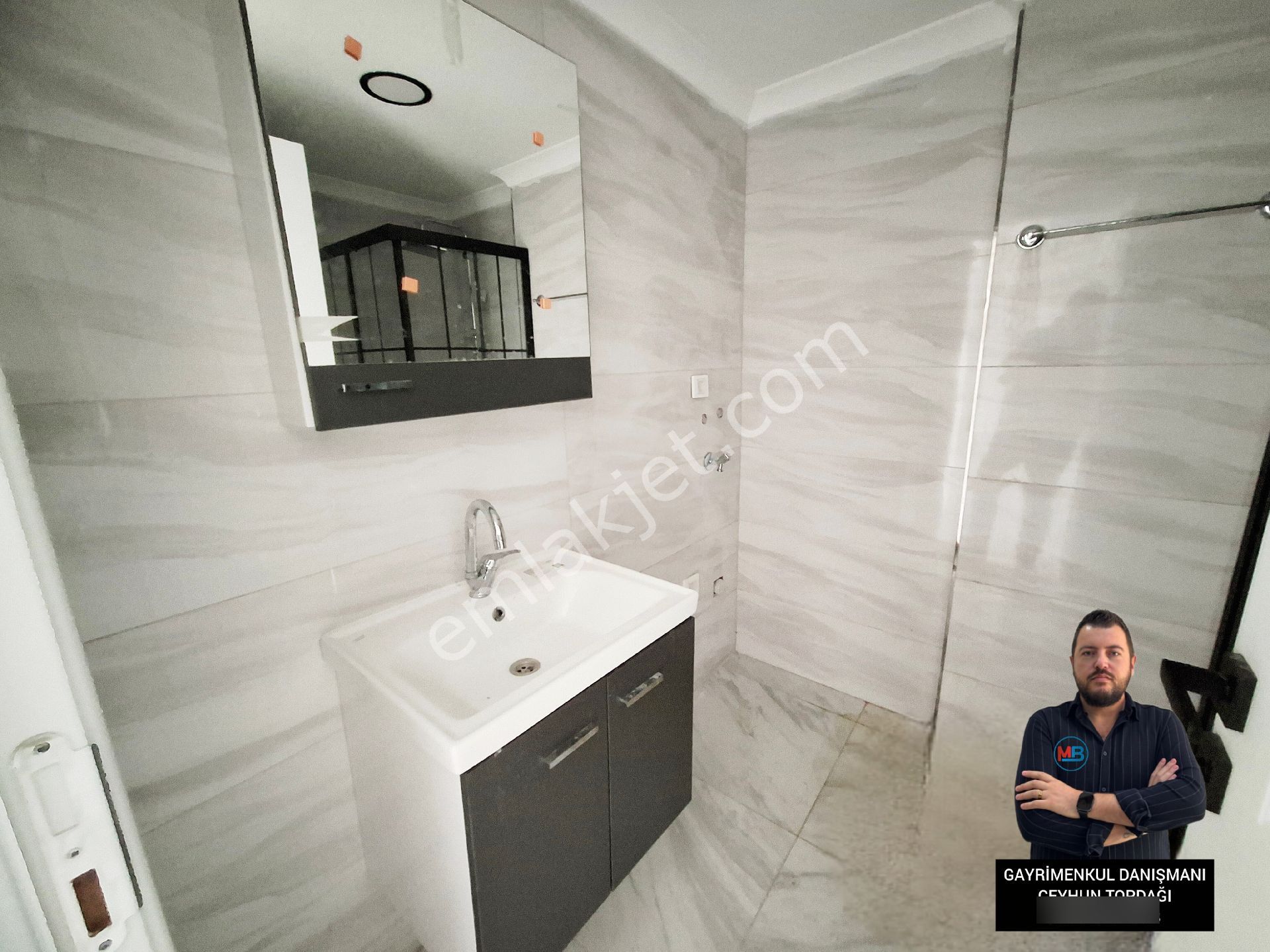 Didim'de Satılık 1+1 Sıfır Denize Yakın Konumda Müstakil Gibi Daire ! - Görsel 18