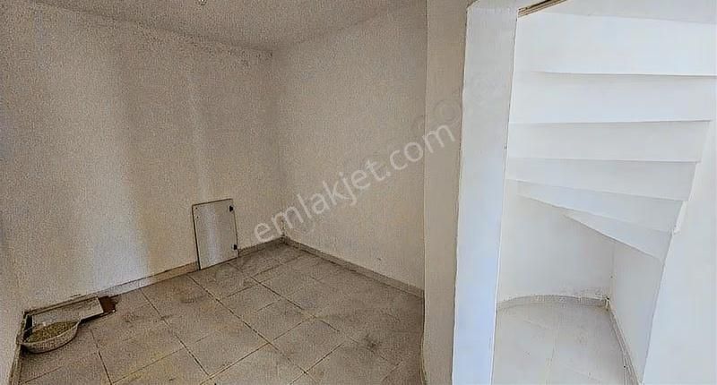 Gümüşlükte Doğa İle İç İçe, Bakımlı Geniş 3+1 Dubleks Villa - Görsel 5