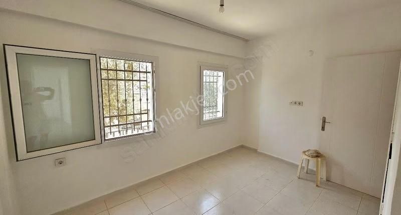 Gümüşlükte Doğa İle İç İçe, Bakımlı Geniş 3+1 Dubleks Villa - Görsel 11