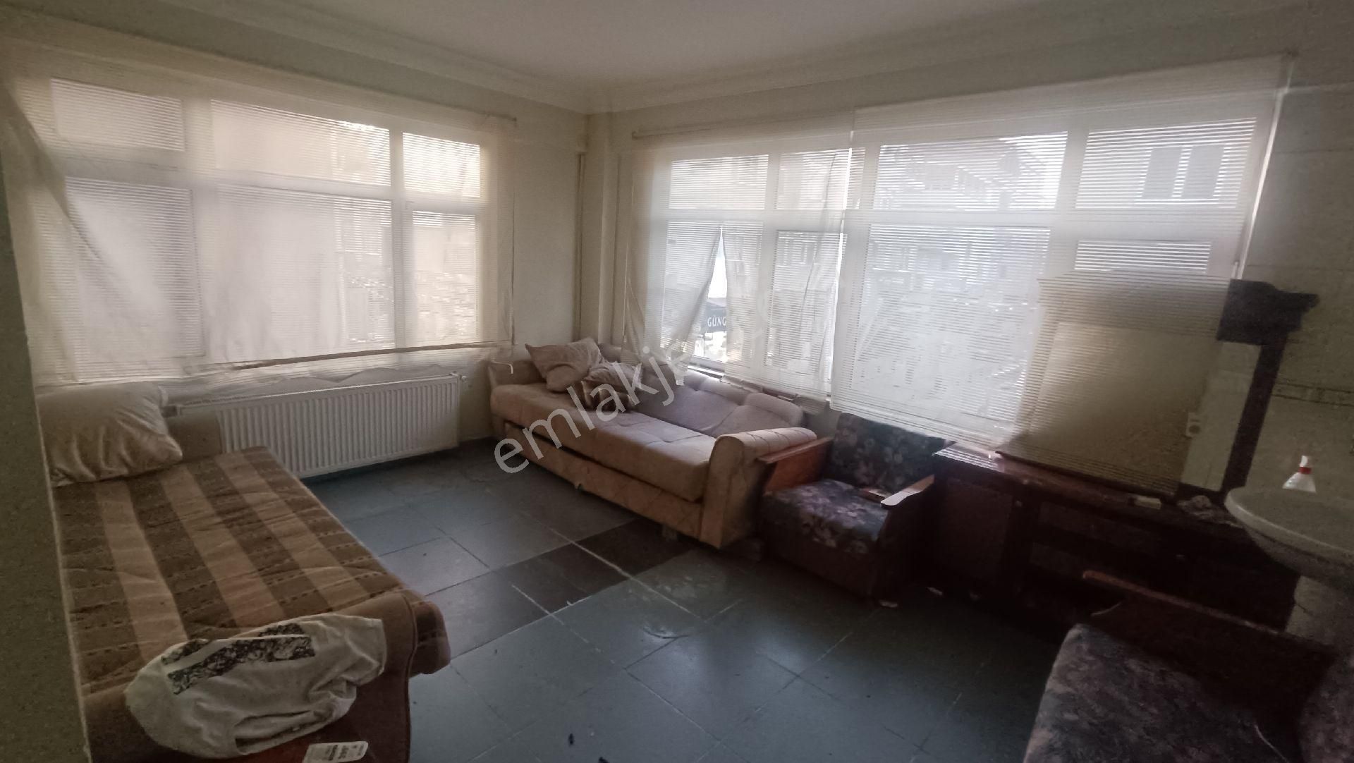 Yıldız Emlak Tan Körfez Tütünçiftlik Ağadere Cd. Üzerinde 2+1 95 M2 Kiralık Ofis - Görsel 7