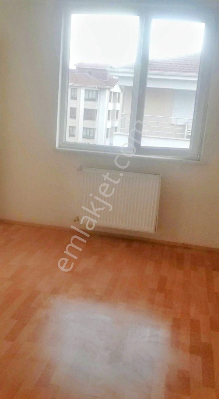 Bahçeli Evler Mahallesi Satılık Kiraciılı 2+1 Daire - Görsel 6