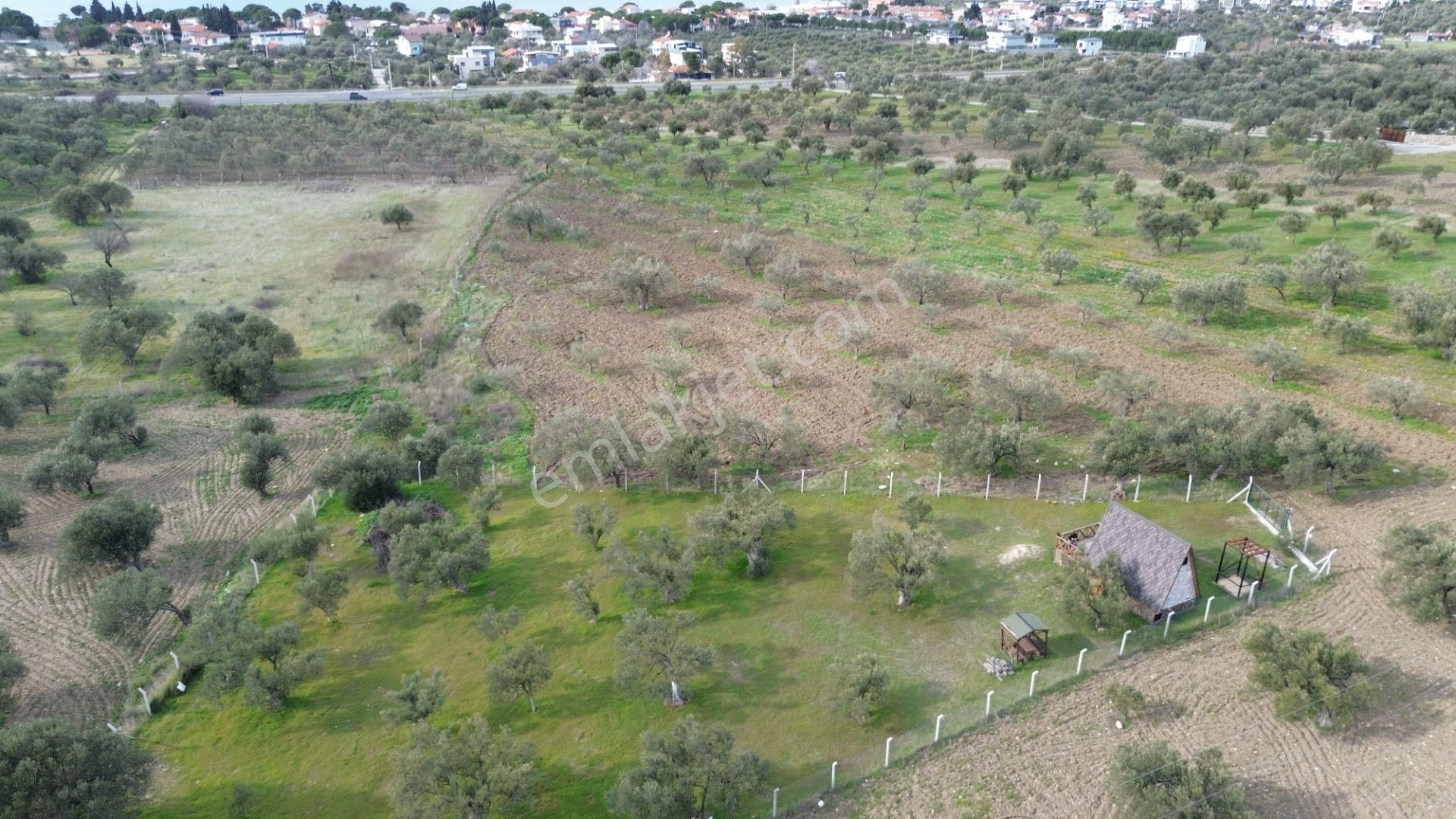 Aşağışakranda 1878m2 Tek Tapu Tel İle Çevrili Bungalov Olan - Görsel 13