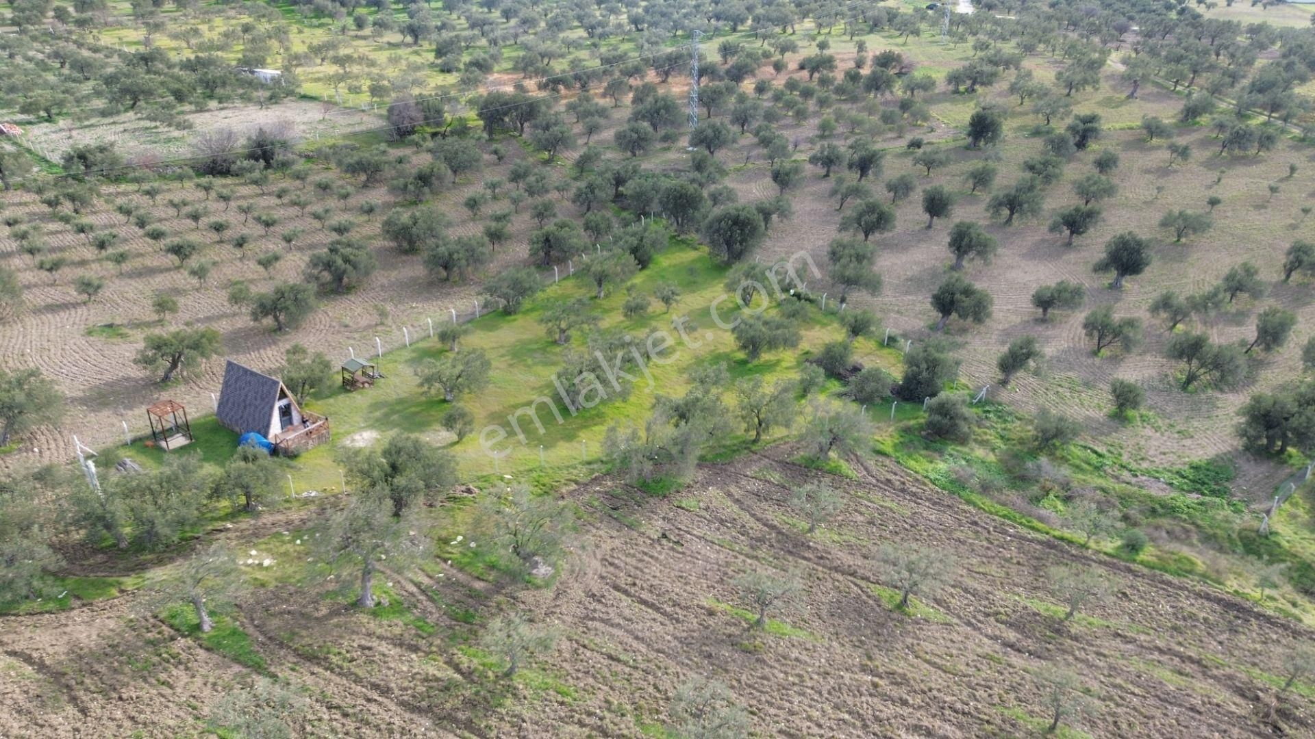 Aşağışakranda 1878m2 Tek Tapu Tel İle Çevrili Bungalov Olan - Görsel 15