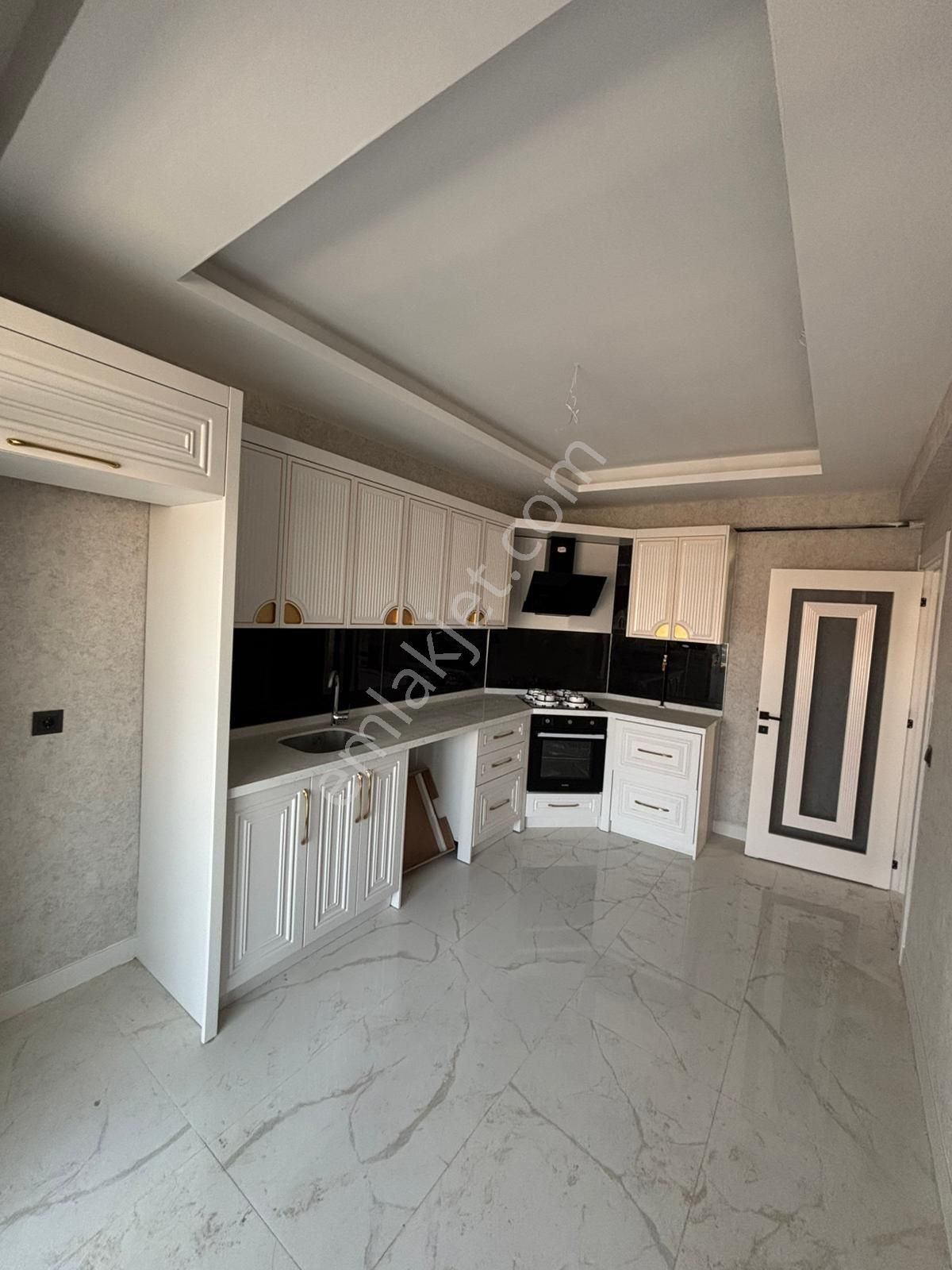 Selahattin Eyyübi Mh Sinde 3+1 Sıfır İskanlı Lüx Kaliteli Daire