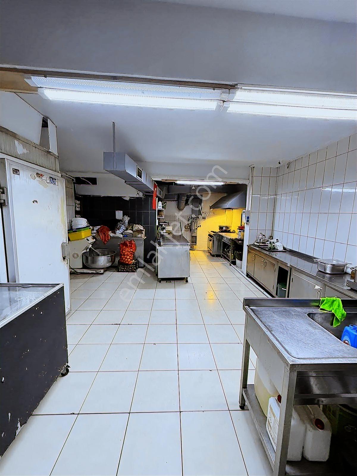 Trabzon Merkezde Köşe Başı Dükkan - Görsel 12
