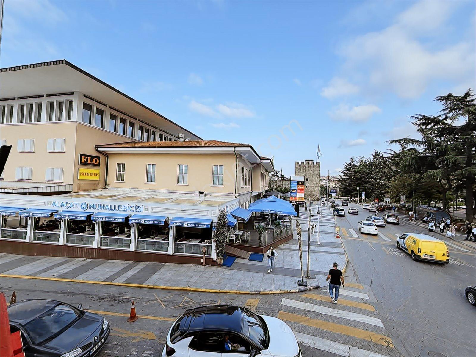 Trabzon Merkezde Köşe Başı Dükkan - Görsel 10