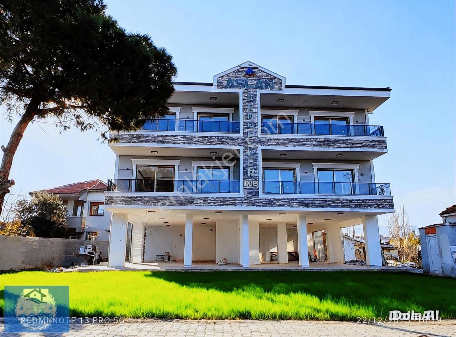 Marinadan Sıfır Lüks Daireler (yatay Mimari Köşe Konumlu) - Görsel 27