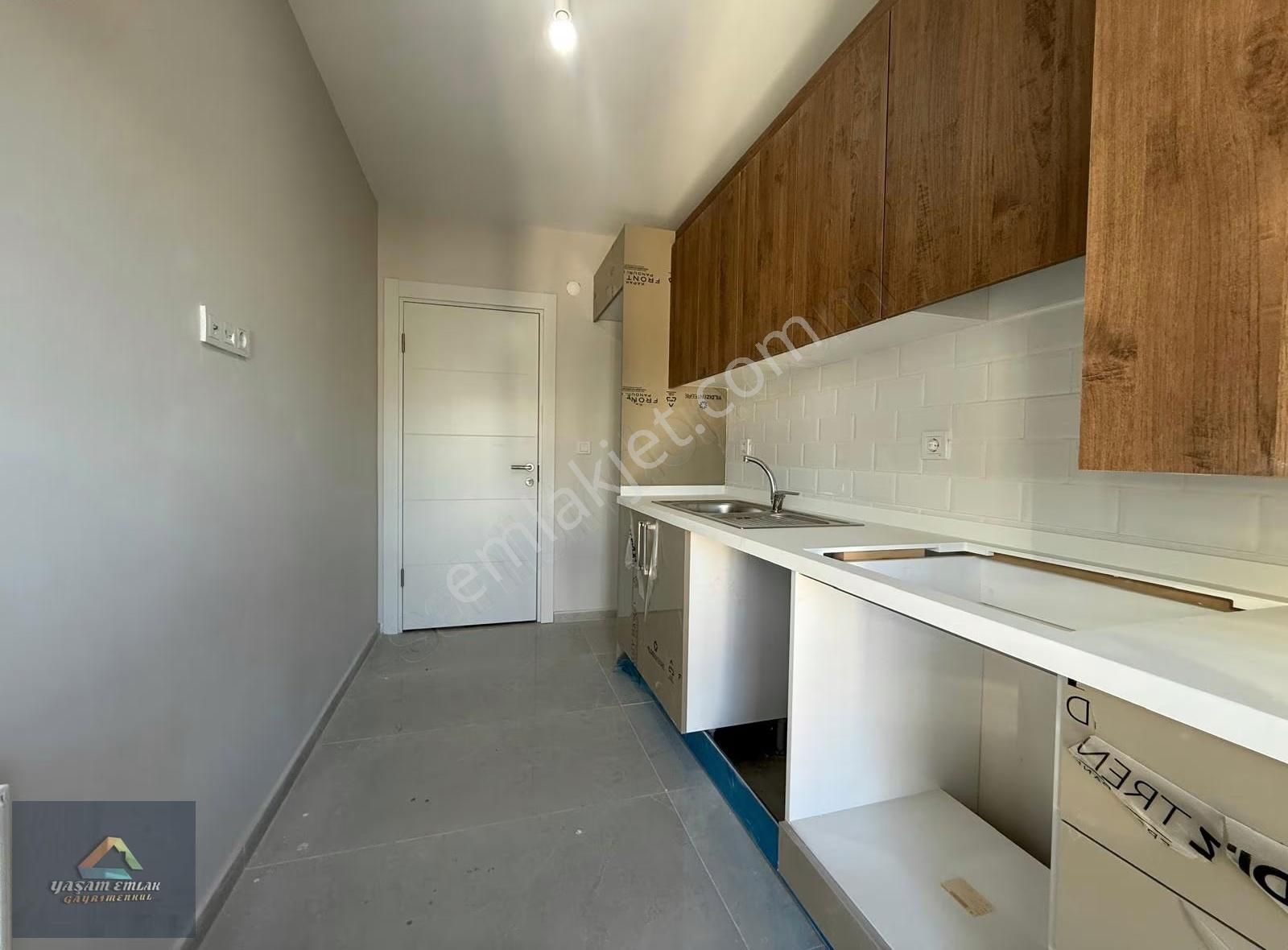 Yaşam'dan Velibaba Da Merkezi Konumda Sıfır 2+1 Satılık Daire - Görsel 10