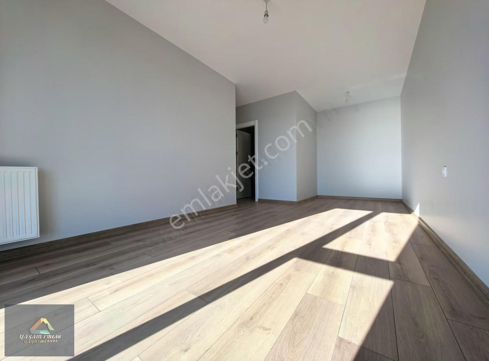 Yaşam'dan Siltaş Panorama'da 3,5+1 Ara Kat Deniz Manzaralı Daire - Görsel 27