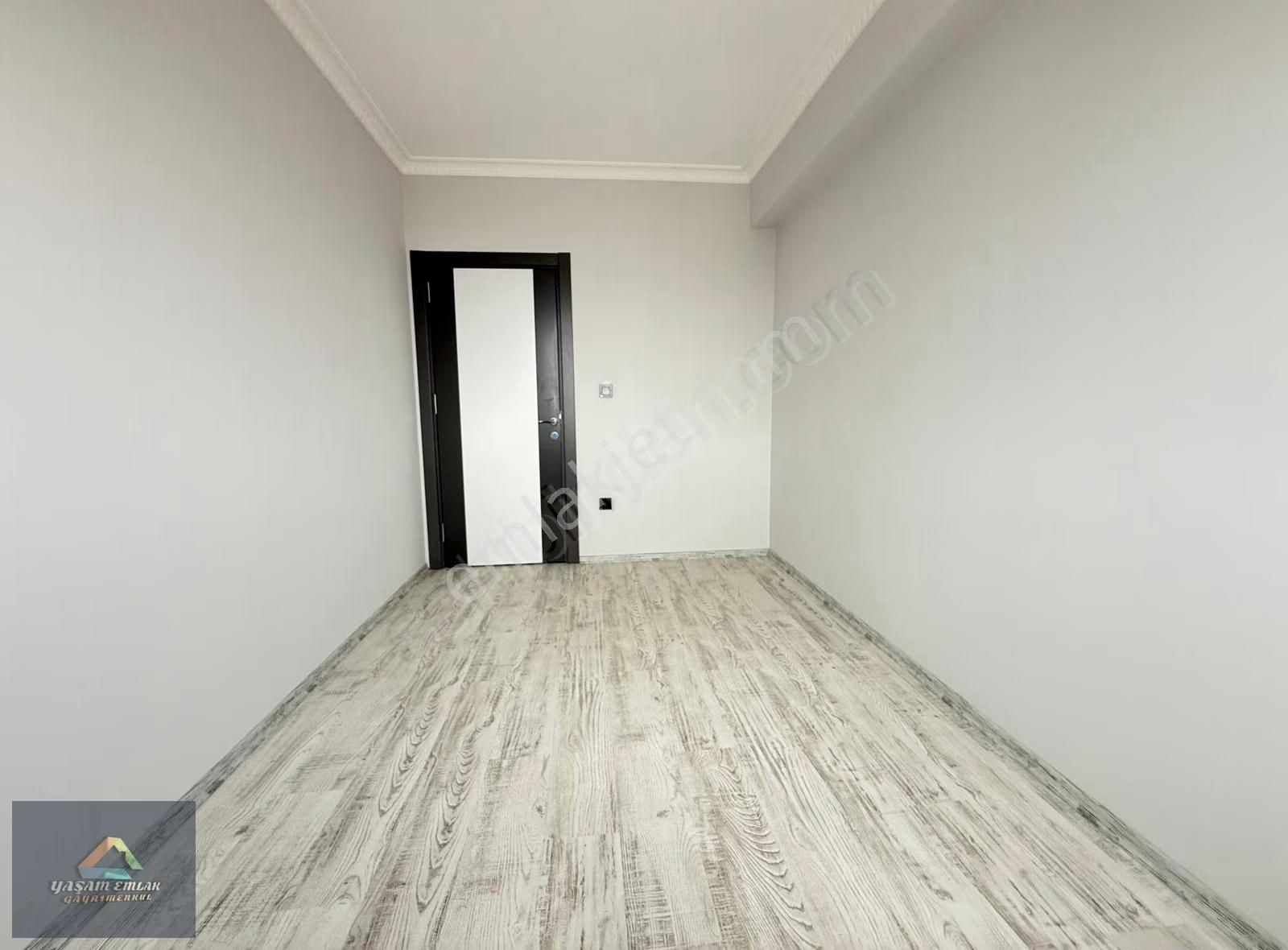 Pendik Sülüntepe De Aydos Şehrazat Sitesinde Kiralık 2+1 Daire - Görsel 14