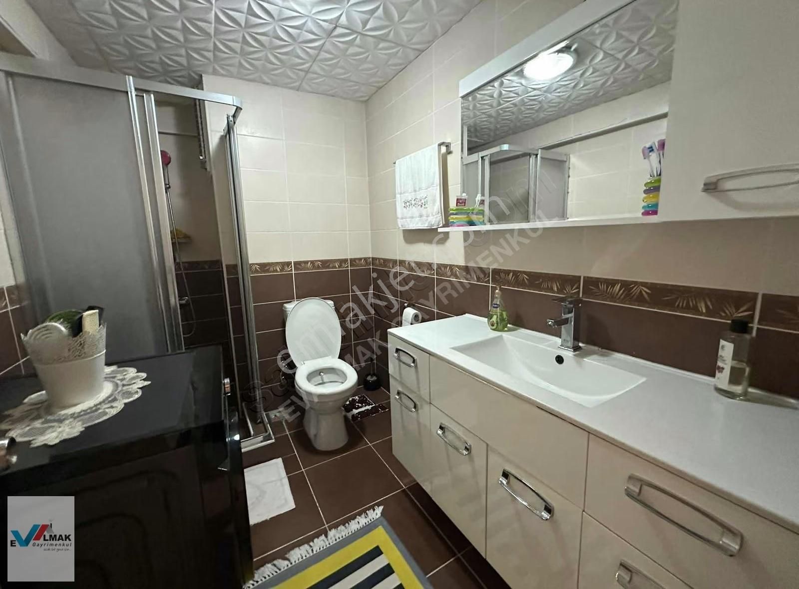 Evalmak'ta Tevfikbey Mah, Site İçerisinde 3+1 Satılık Daire - Görsel 3