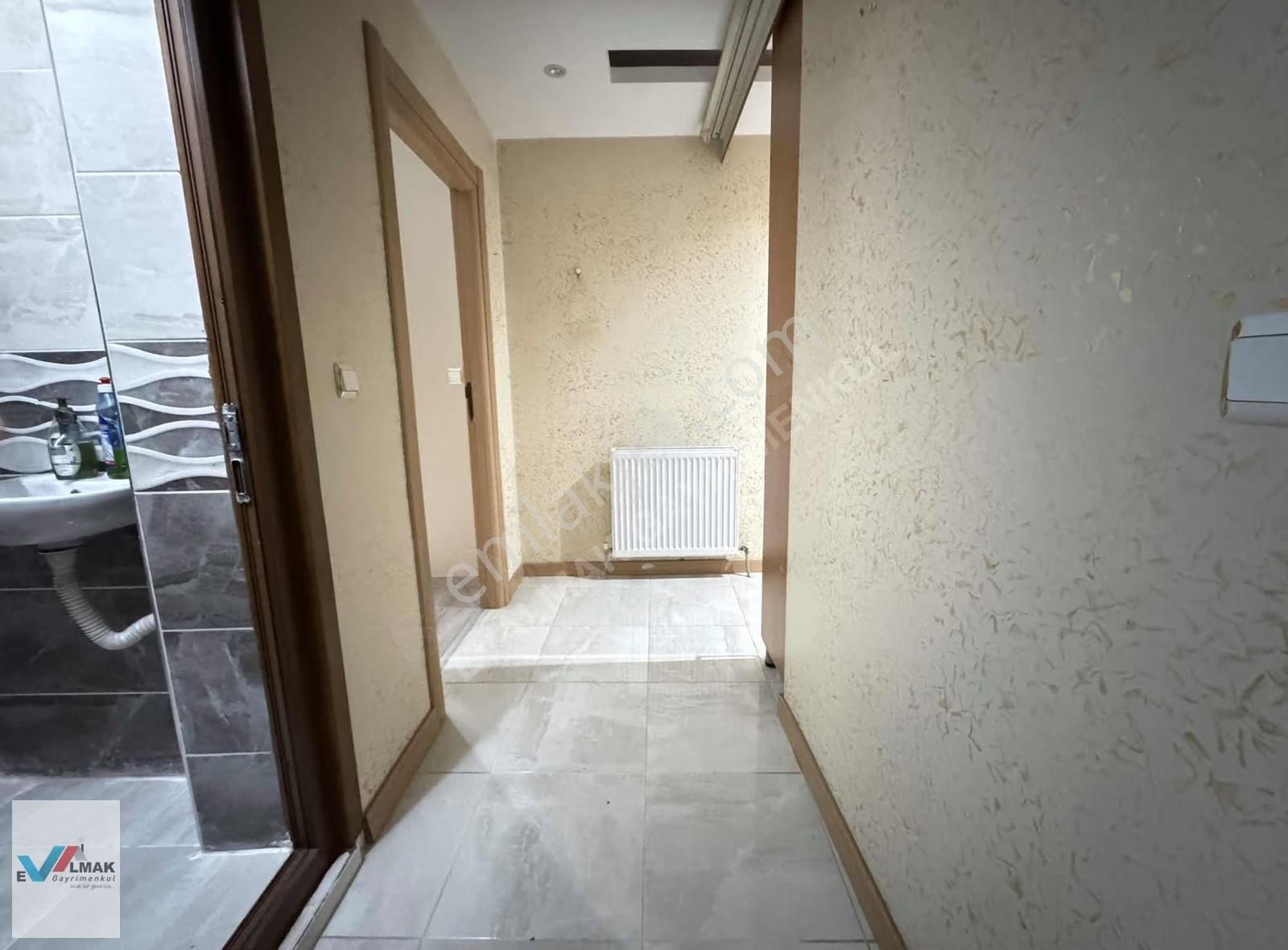 Evalmak'ta İnönü Mah.de 3+1(115m2) Köşe Başı Geniş Ferah Arakat - Görsel 8