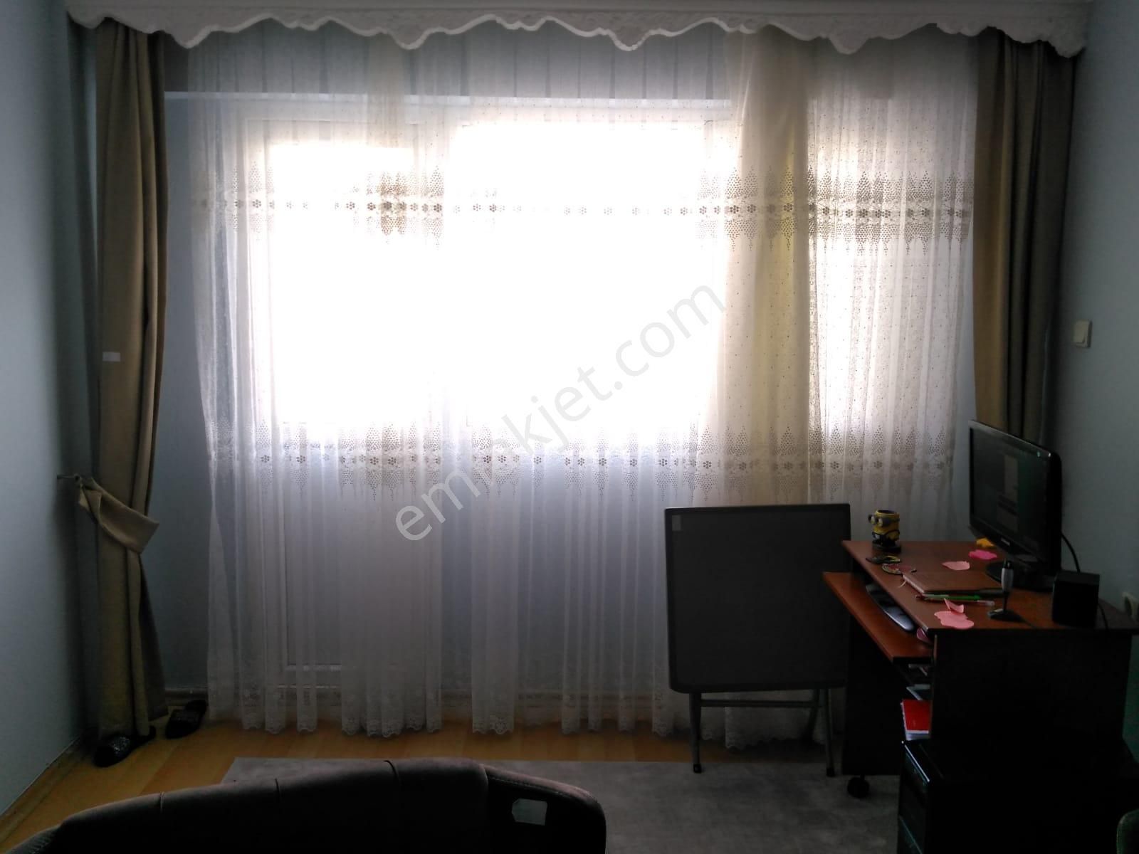 Eşrefpaşa Atilla Mahallesinde 3+1 Satılık Daire - Görsel 9