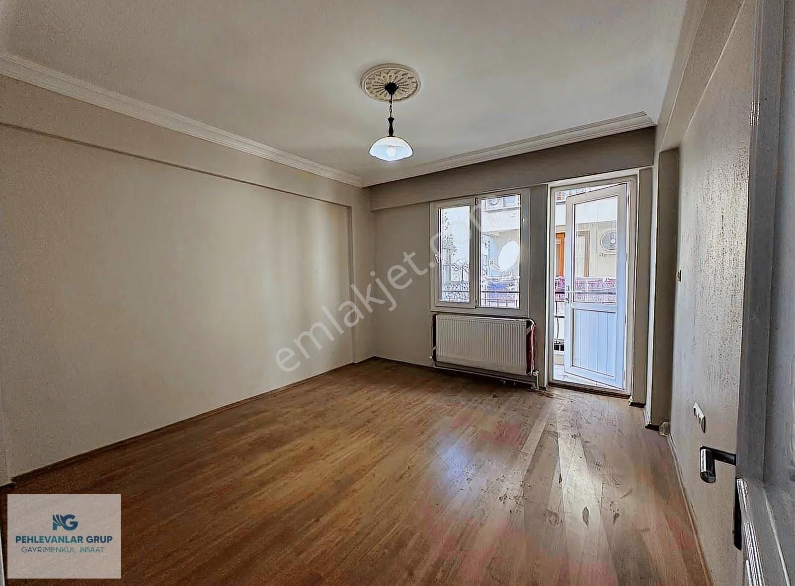 Pehlevanlar'dan Aydınlıkevler Mah. 3+1 Doğalgazlı Daire - Görsel 12