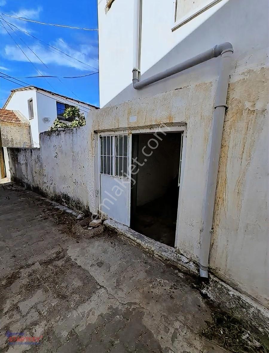 Startkey Pelit Yazı'da Satılık Bahceli Taş Ev - Görsel 25