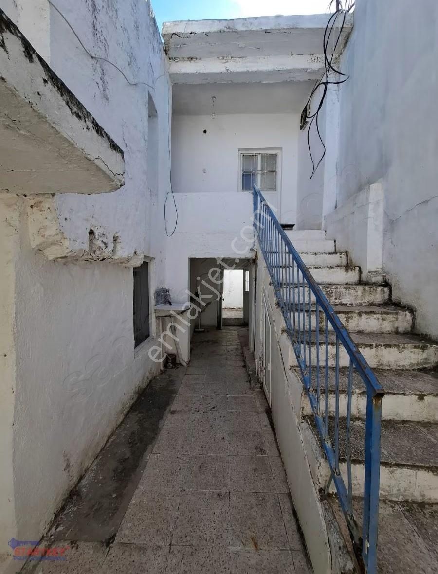 Startkey Pelit Yazı'da Satılık Bahceli Taş Ev - Görsel 23