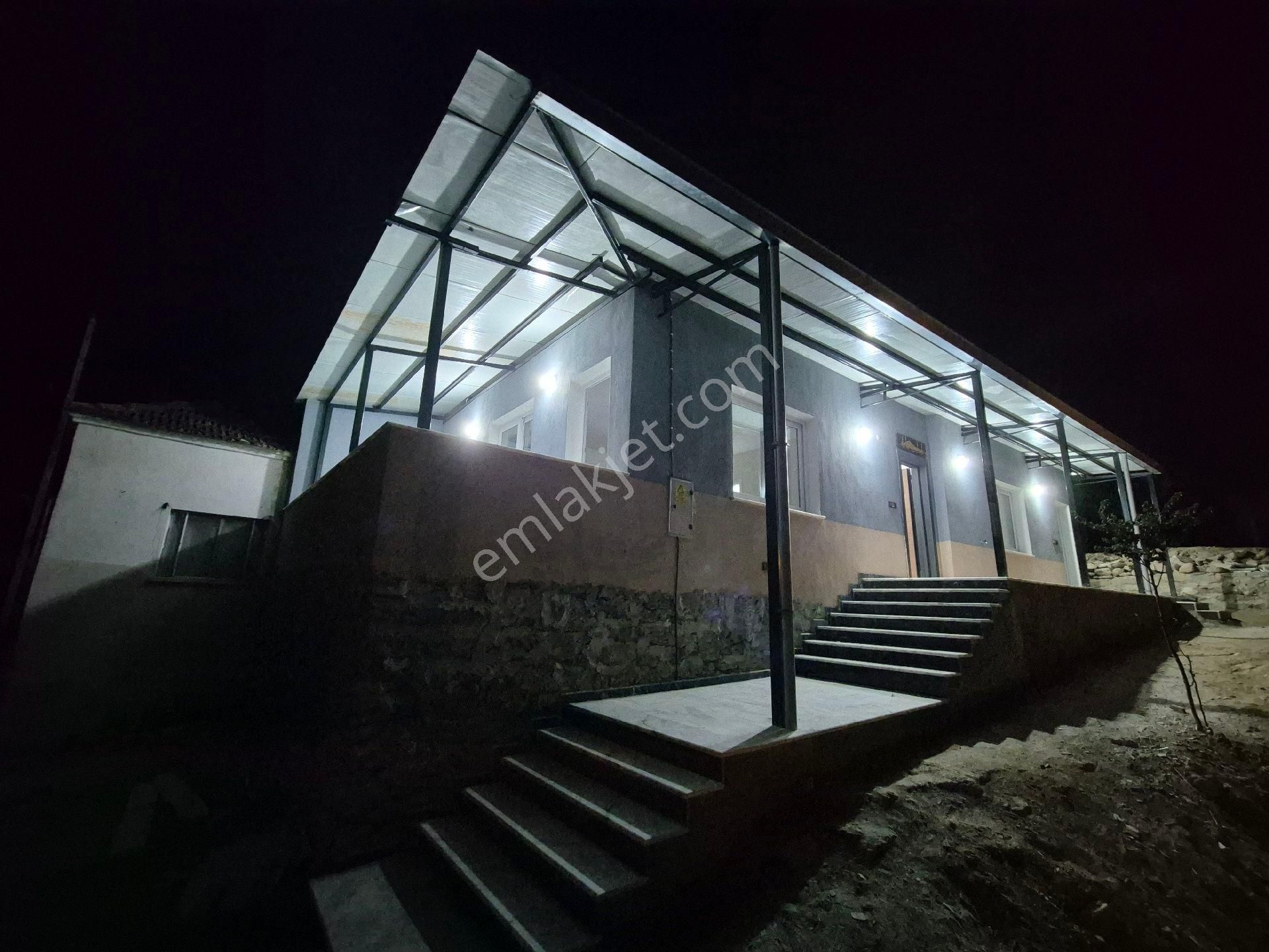 !!!.. 3+1 Müstakil Kiragarantili E.banyolu Klima Depo Kümes Tandır Mükemmel Ev - Görsel 26