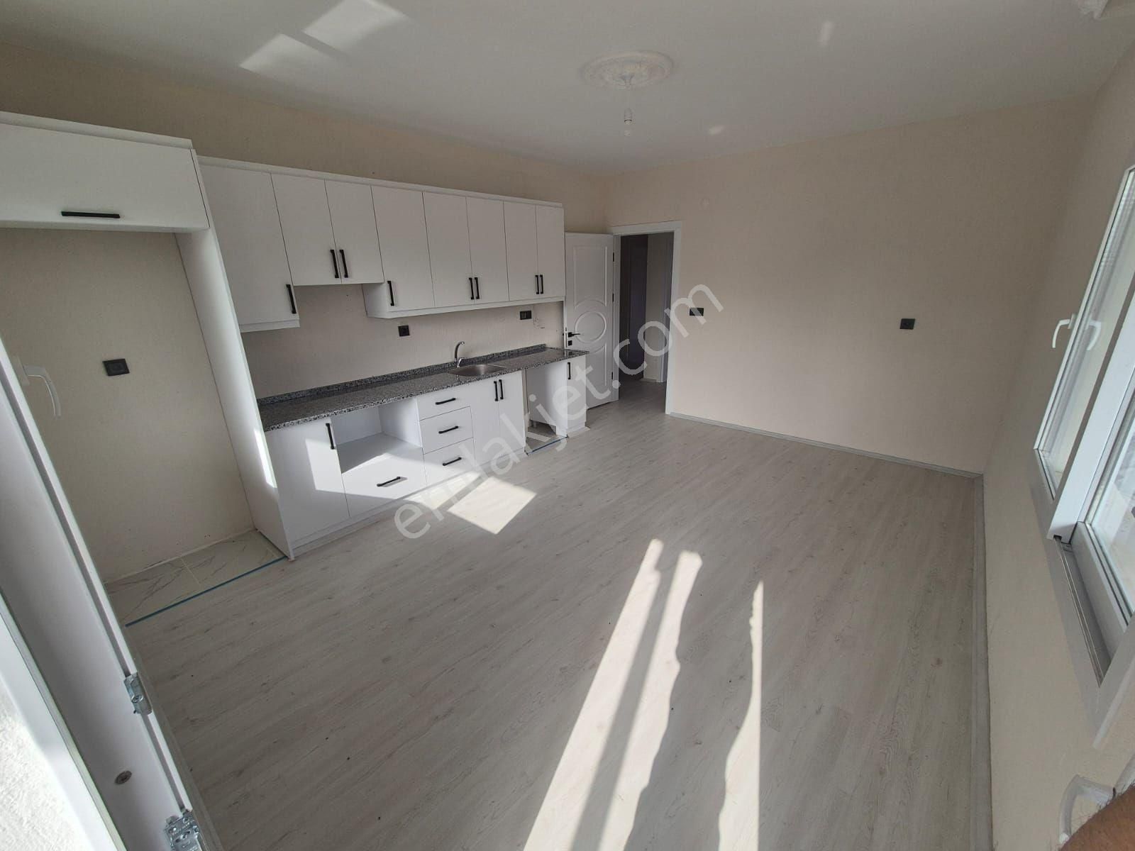 !!!.. 3+1 Müstakil Kiragarantili E.banyolu Klima Depo Kümes Tandır Mükemmel Ev - Görsel 16