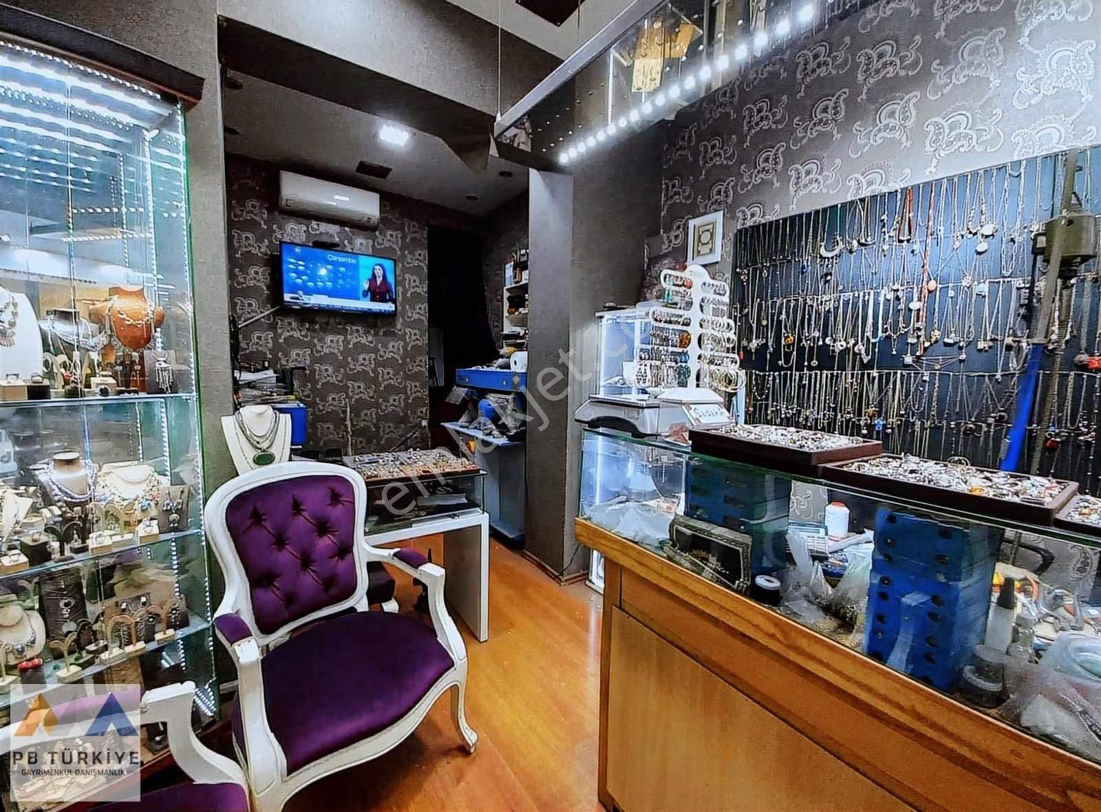 Şaşkınbakkal Bağdat Cad.kazım Kulan Çarşısında Satılık Dükkan!!! - Görsel 3