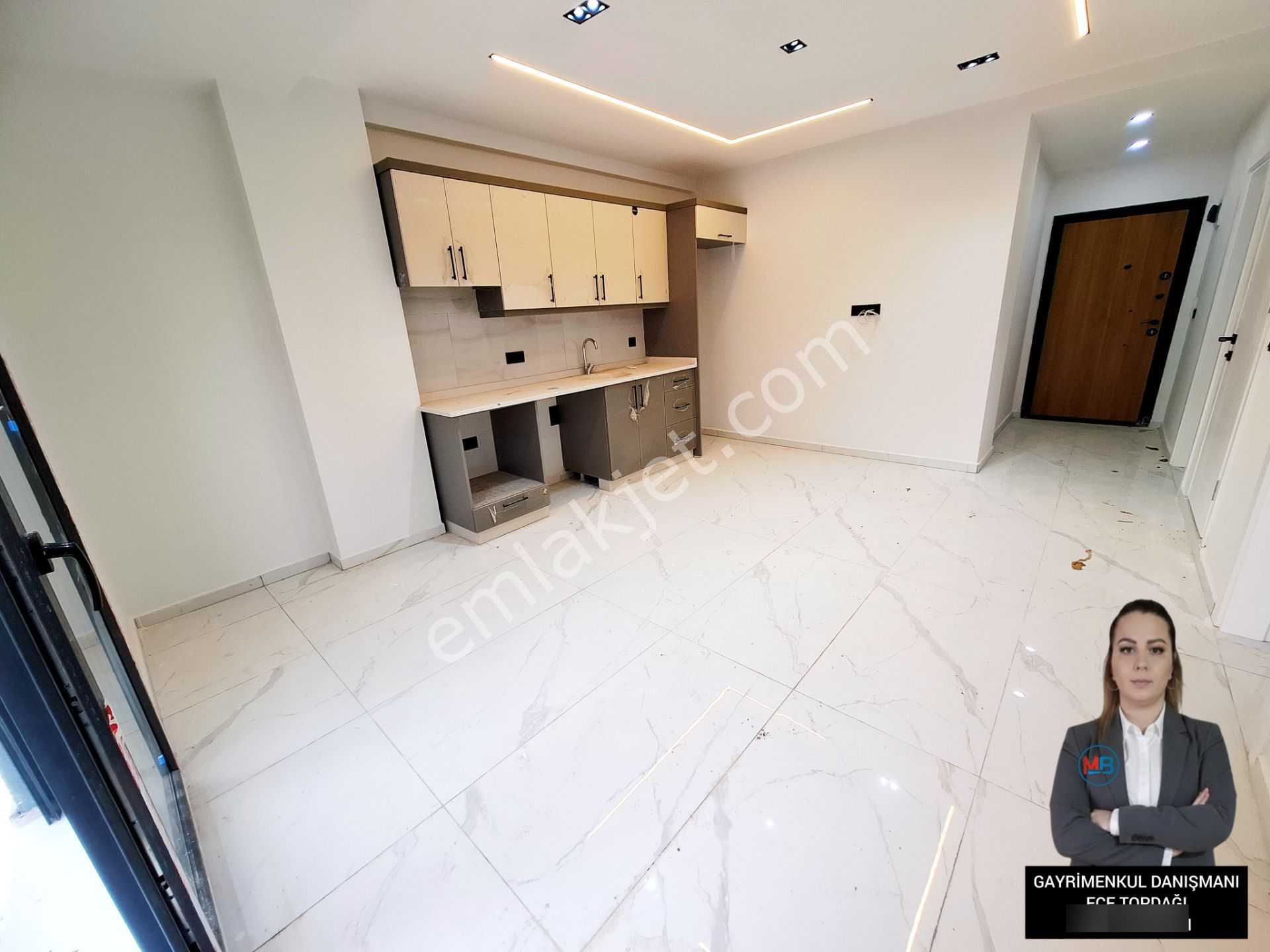 Didim'de Satılık 2+1 Müstakil Gibi Giriş Kat Çarşıya Yakın Daire - Görsel 10