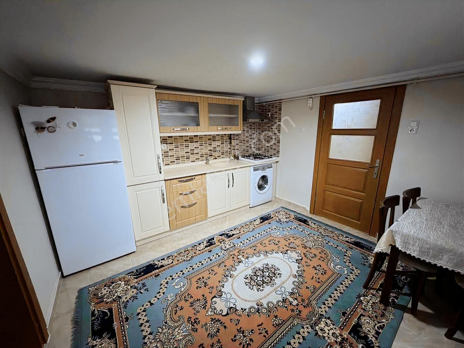Tapu54 | Arifiye Neviye Mah. Çalışan Bayana Eşyalı Kiralık Daire - Görsel 21
