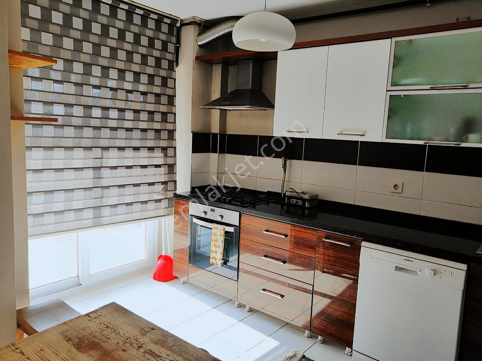 Buca Yıldız Mah 3+1 D.gazlı Ebeveyn Banyolu Balkonlu Köşe Daire - Görsel 23