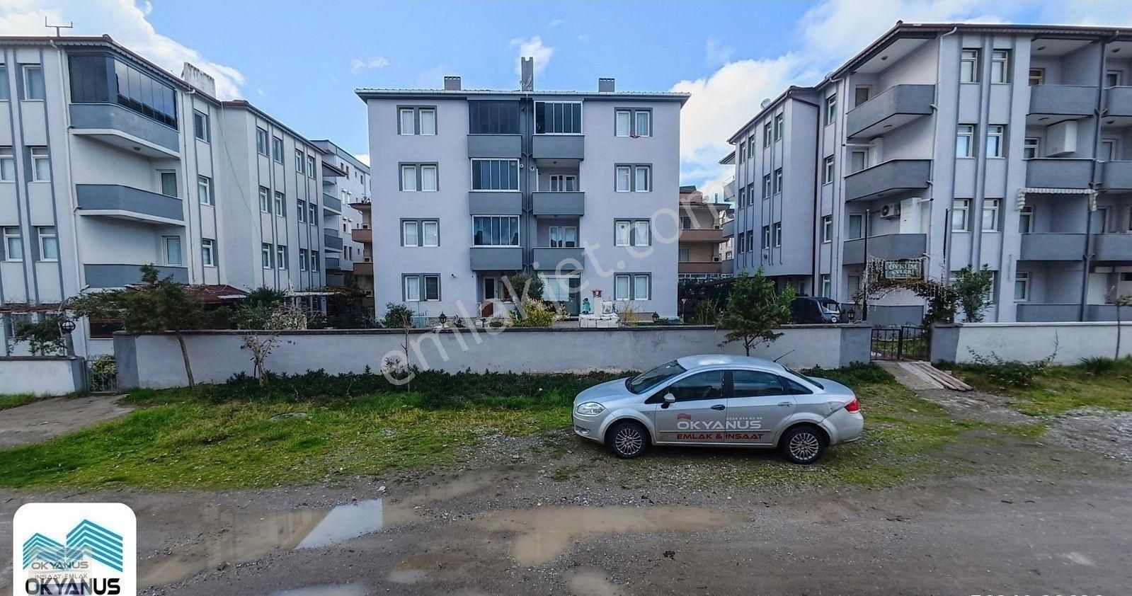Karasuda Denize 1oom Mesafede Site İçerisinde 2+1 Satılık Daire!!!