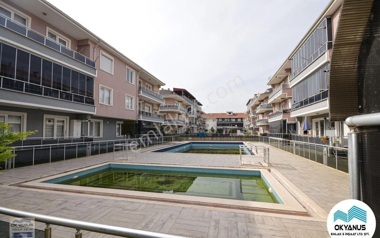 Sakarya Karasuda Havuzlu Sitede Asansör Kullanımlı 2+1 Daire!!!