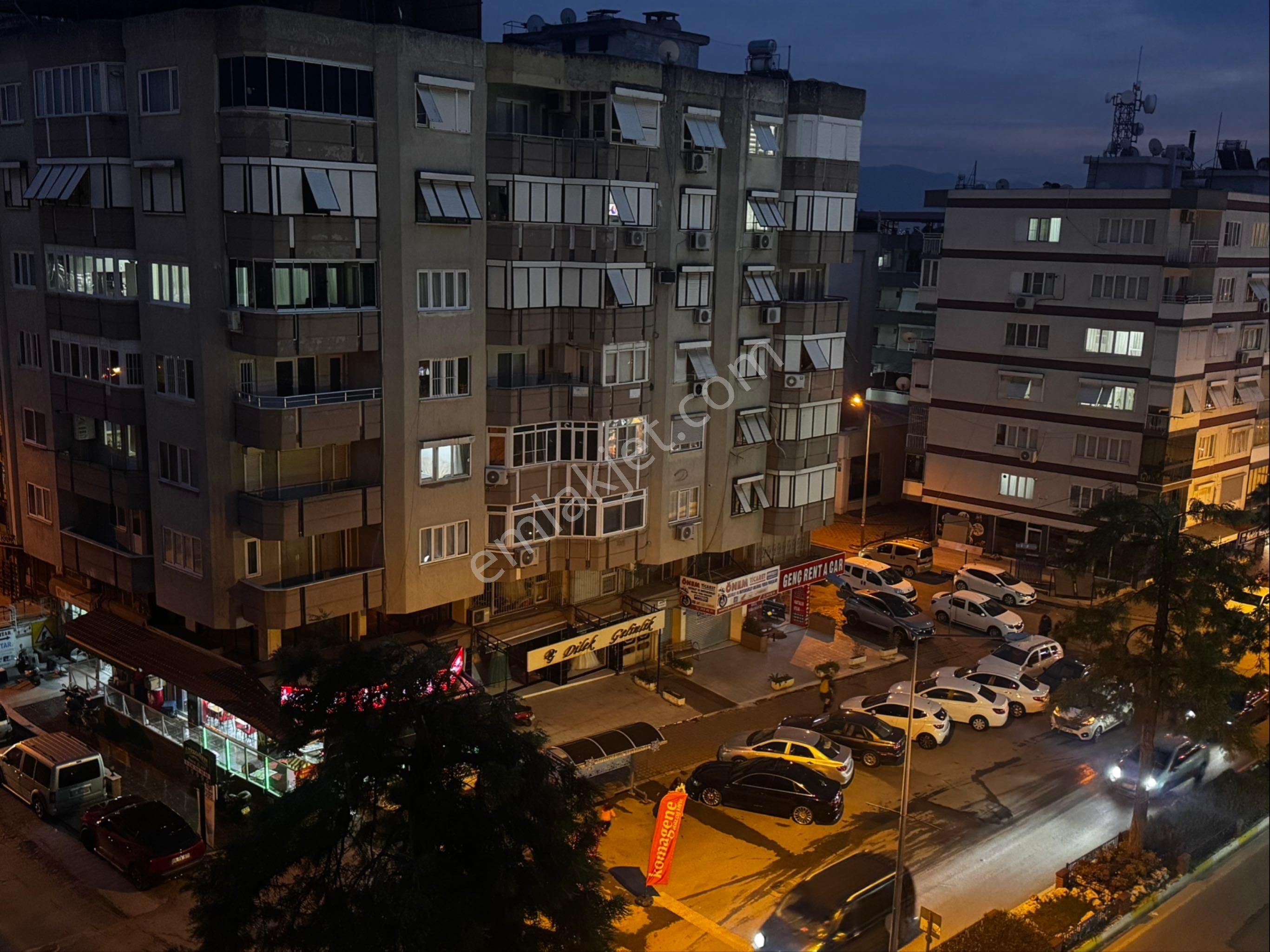 Cadde Üzeri Satılık Doğalgazlı Daire - Görsel 2
