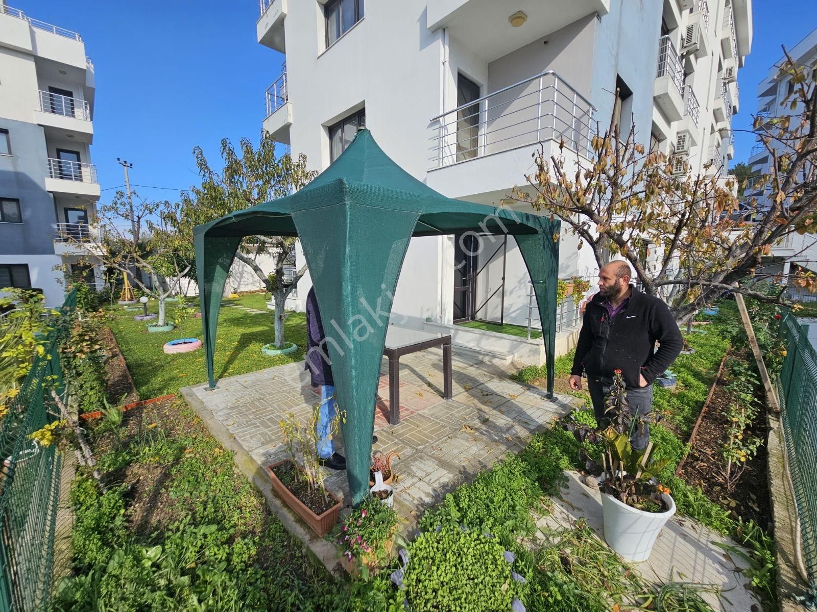 Kuşadasında Havuzlu Sitede Güvenlikli Boş Daire Bahçeli 2+1 - Görsel 9