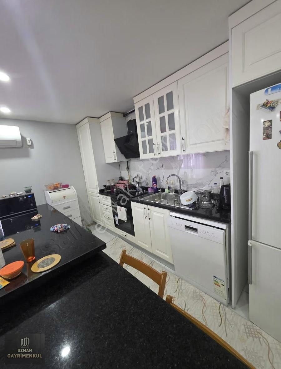 Avcılar Merkez Mh. 3 Yıllık Bina K.otoparklı 3+1 Ebeveyn Banolu - Görsel 10