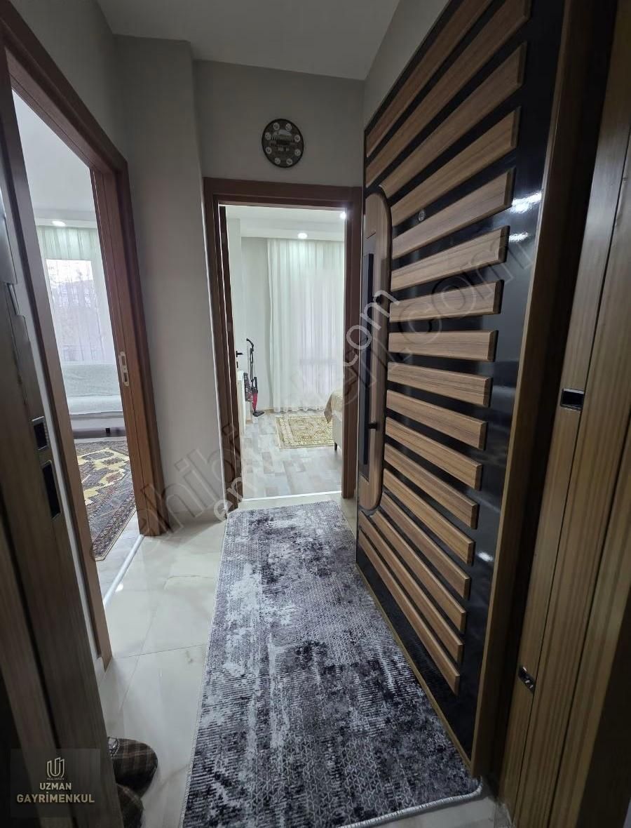 Avcılar Merkezi Konumun 2 Yıllık Bina 1+1ayrı Mutfaklı Daire - Görsel 7