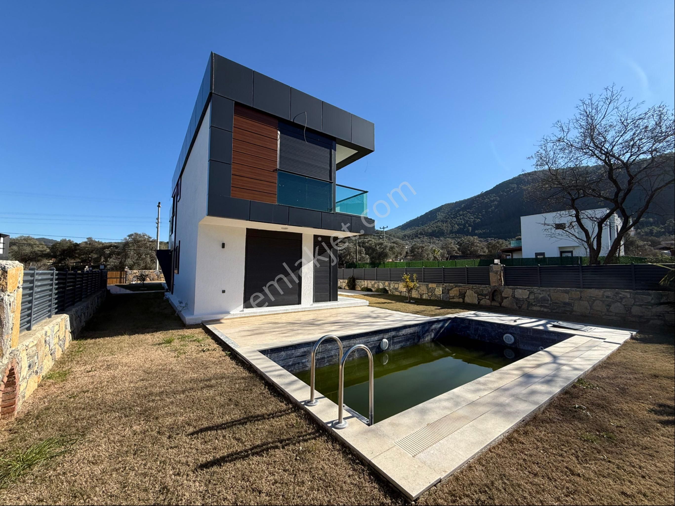 Bodrum Etrimde 3+1 Özel Havuzlu Yerden Isıtmalı Villa - Görsel 34