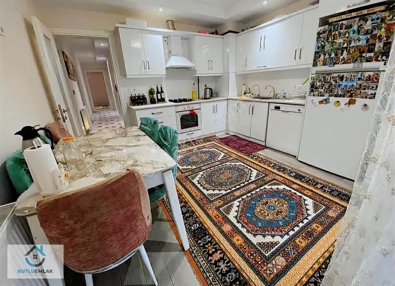 Yeşil Mahallede Satılık Daire