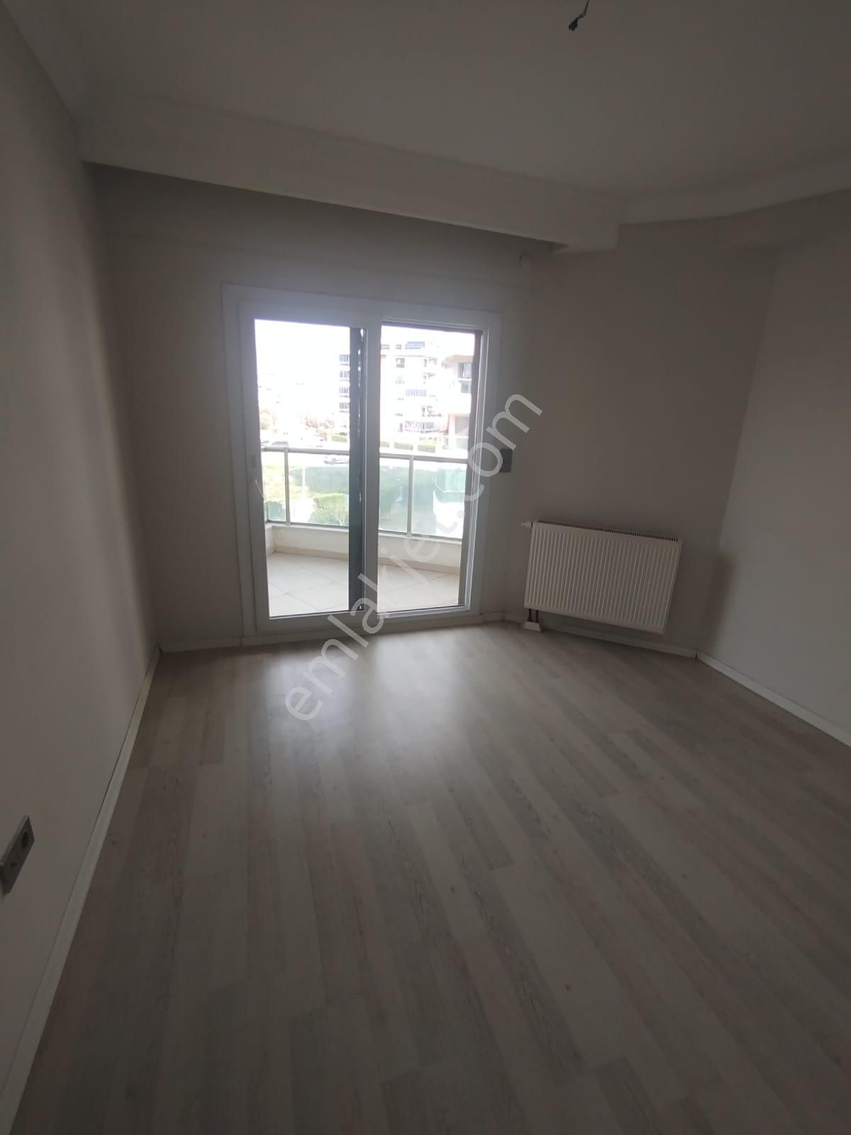 Havuzlu Güvenlikli Lüx Site İçerisinde Kiralık 3+1 Arakat Kiralık Daire - Görsel 13