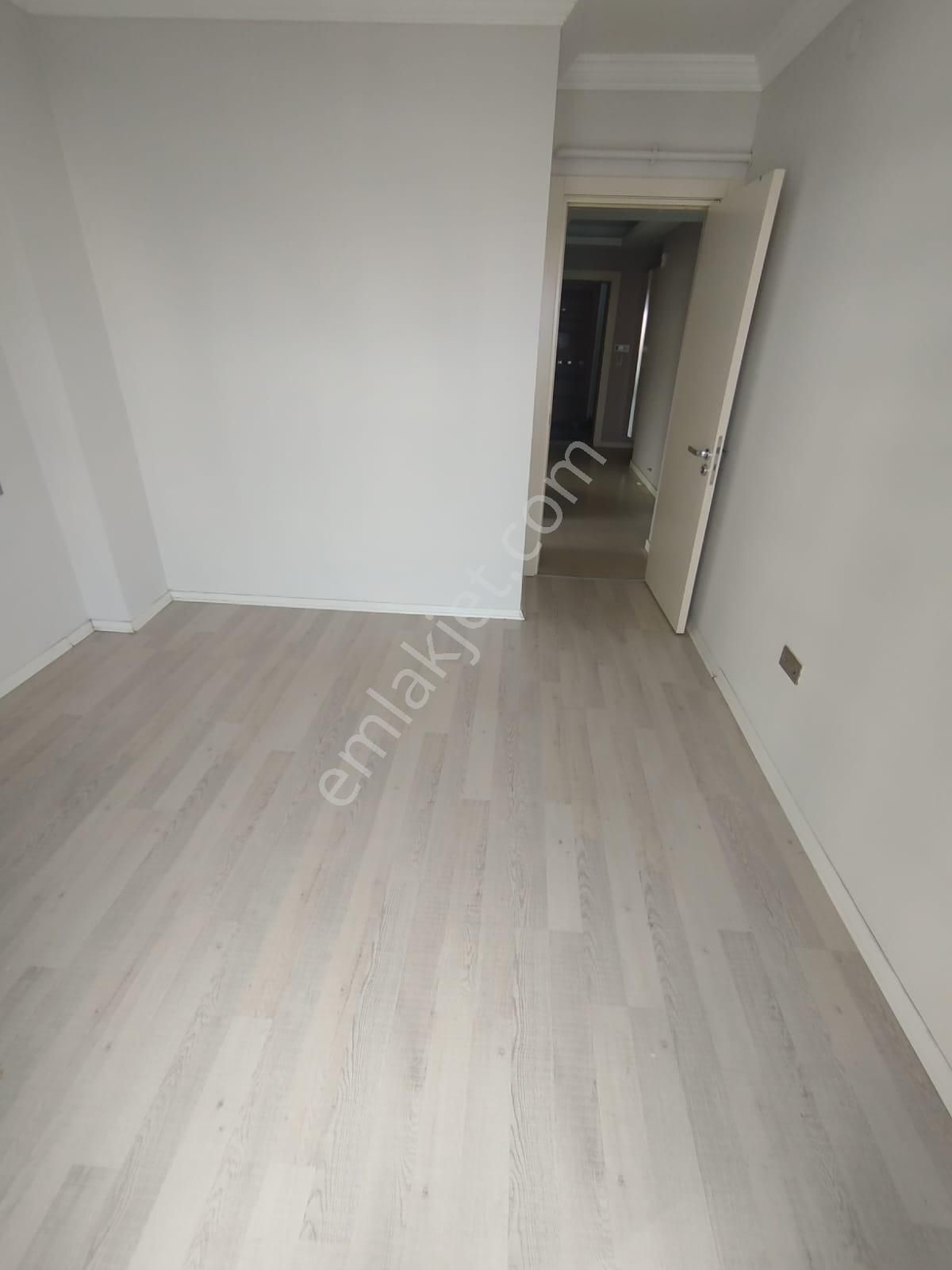 Havuzlu Güvenlikli Lüx Site İçerisinde Kiralık 3+1 Arakat Kiralık Daire - Görsel 31