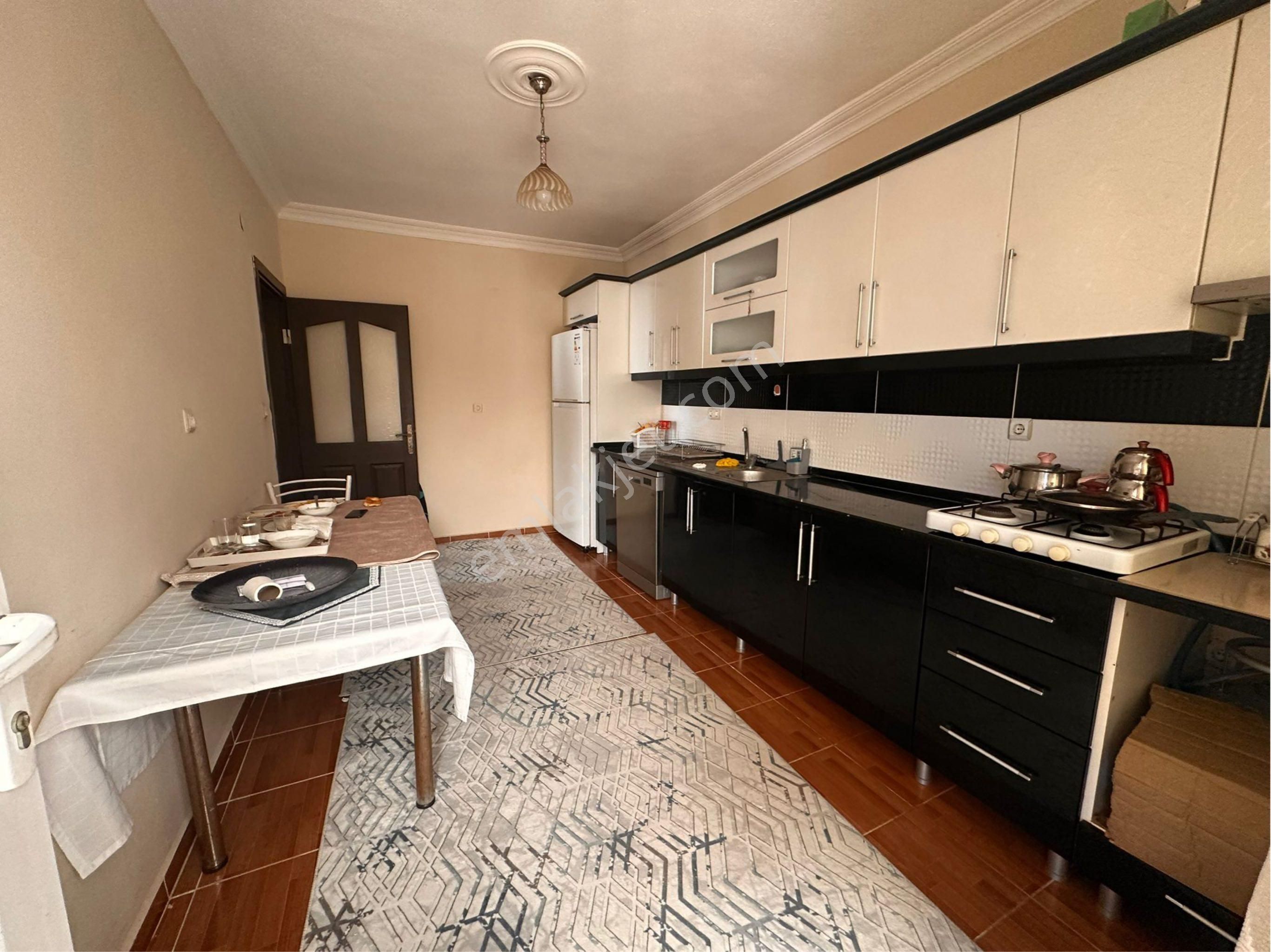 ❗️merkezde 3+1 Daire Ayrı Mutfak Ara Kat❗️ - Görsel 8