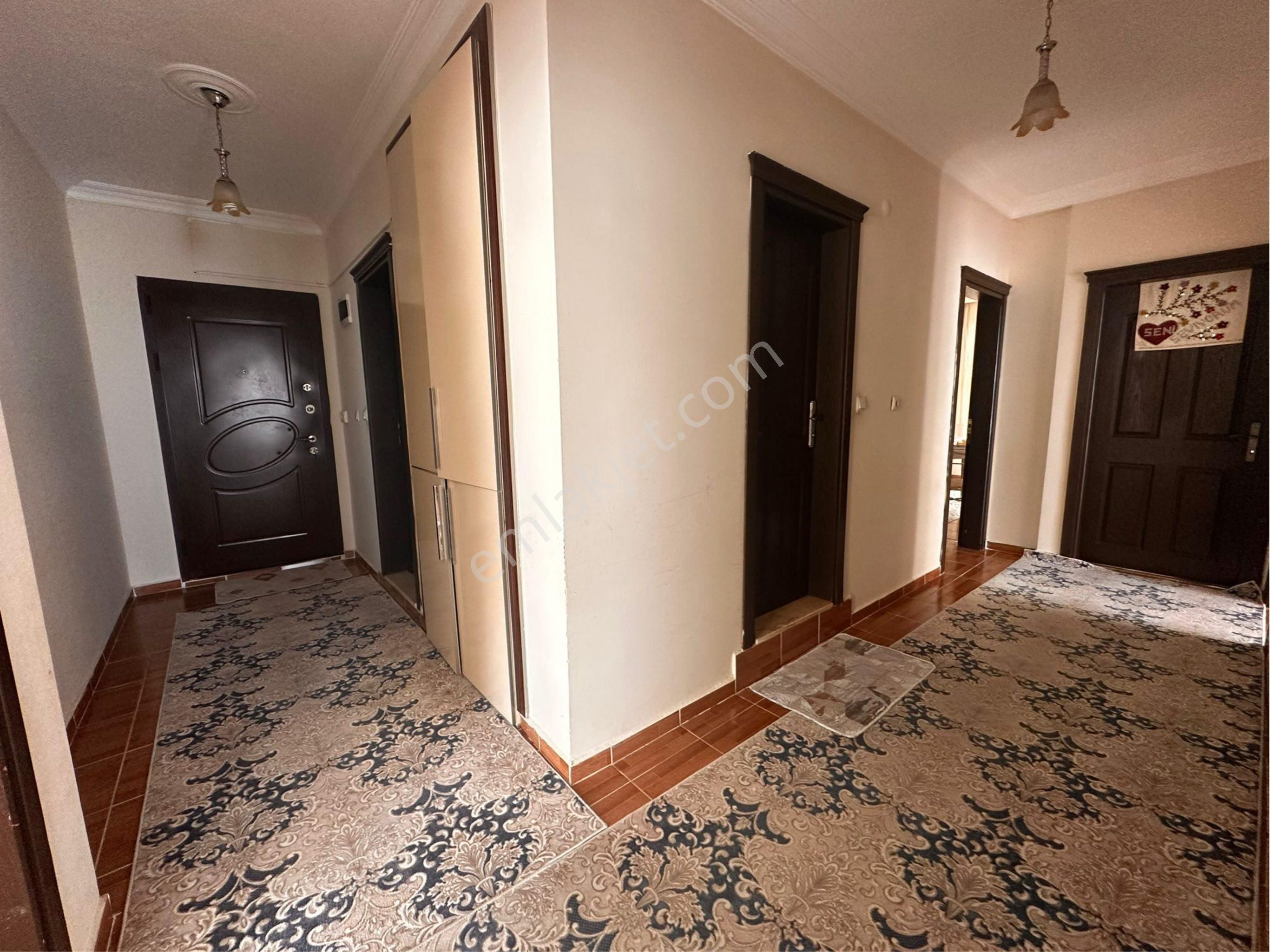 ❗️merkezde 3+1 Daire Ayrı Mutfak Ara Kat❗️ - Görsel 3