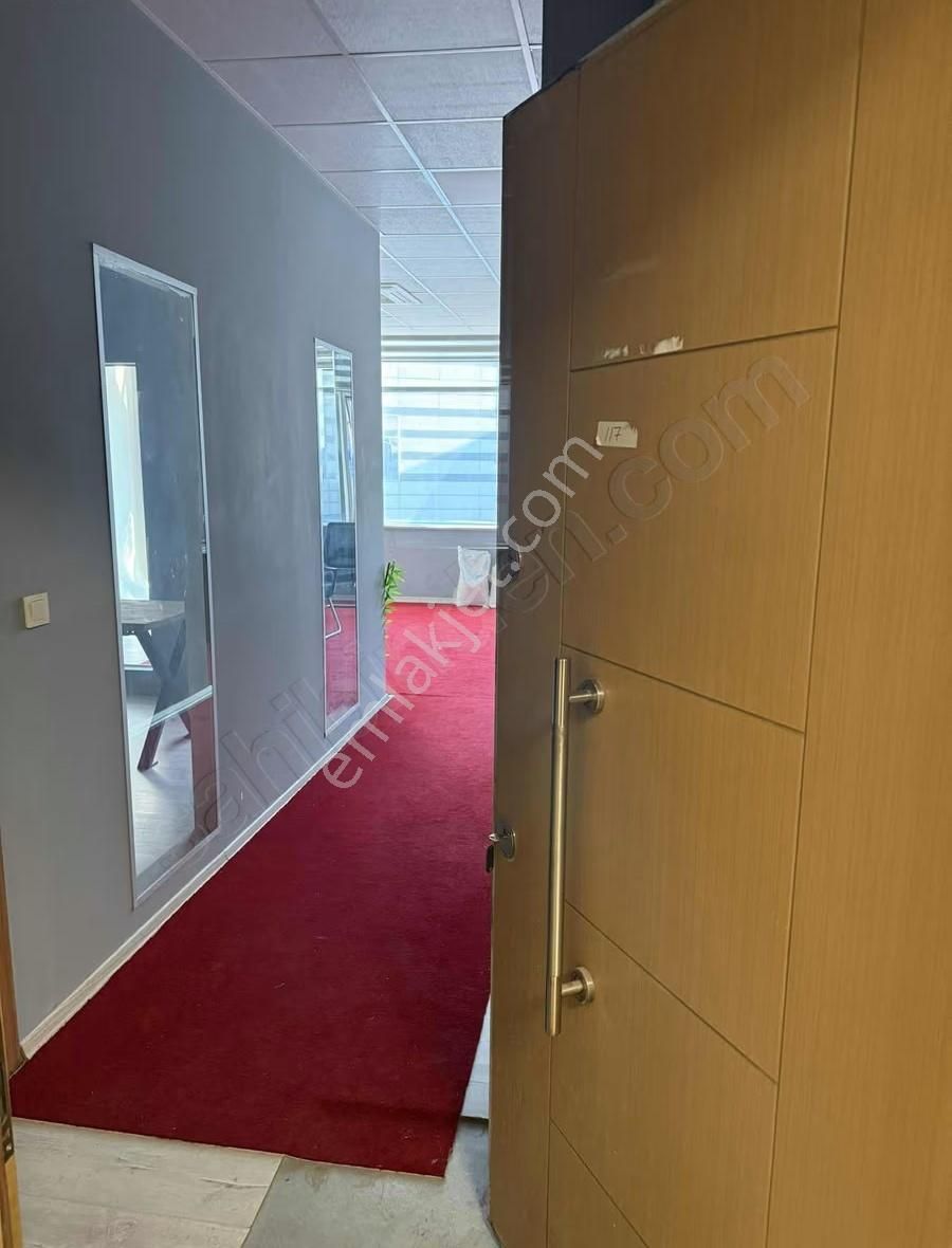 İkitelli Org.san.bölg İpkas İş Merkezinde 70 M2 Kiralık Ofis - Görsel 5