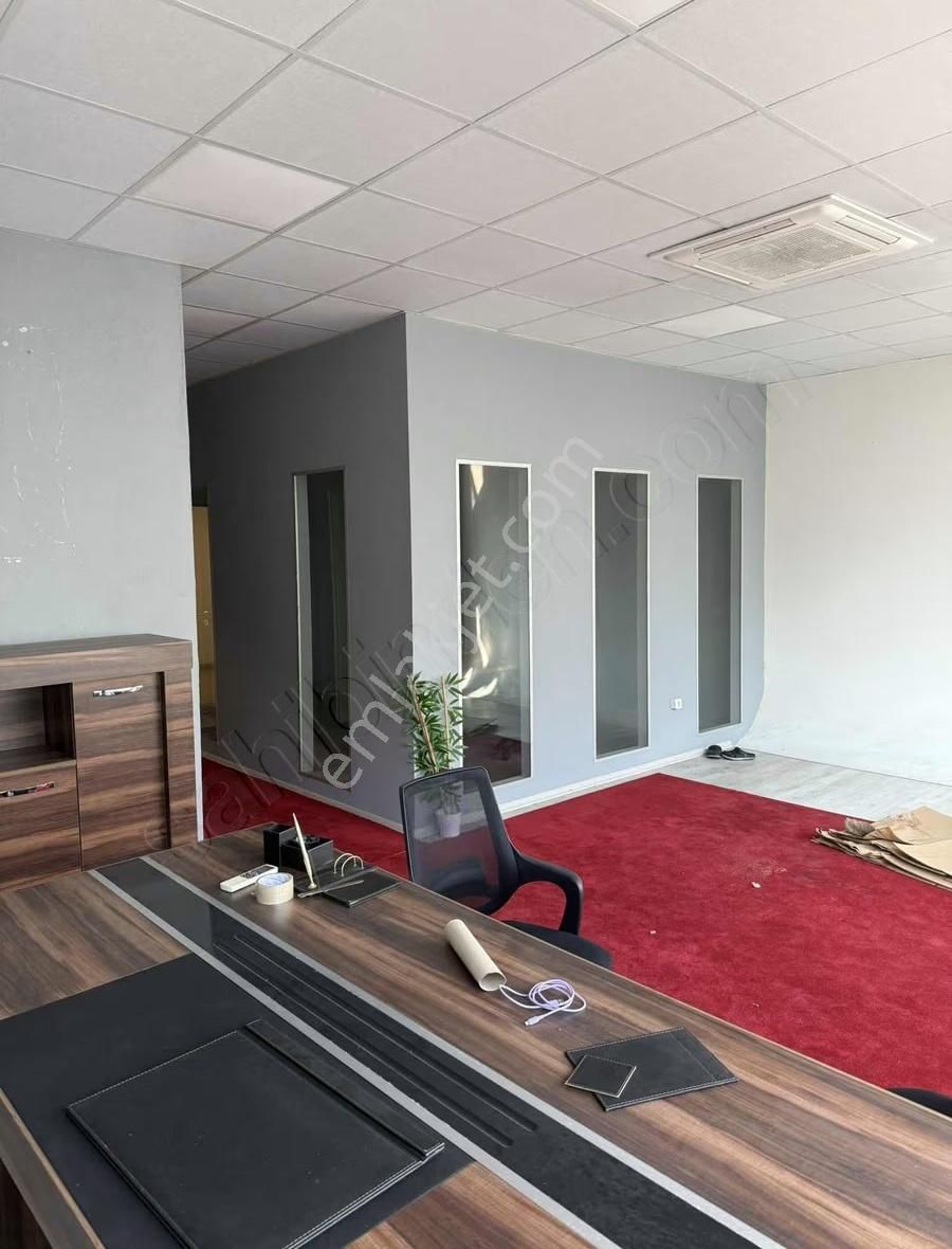 İkitelli Org.san.bölg İpkas İş Merkezinde 70 M2 Kiralık Ofis - Görsel 4