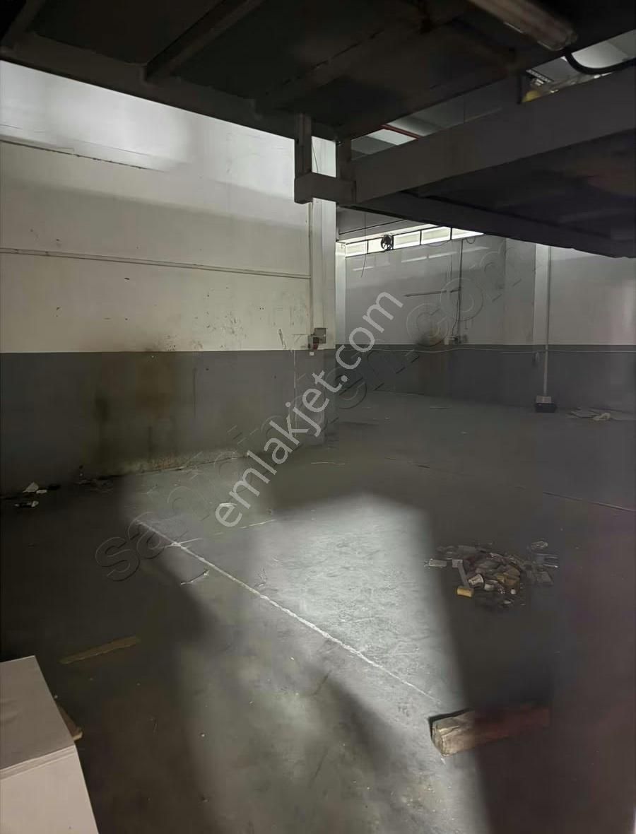 İkitelli Osb İpkas İş Merkezinde Tır Yanaşır Kiralık İşyeri - Görsel 5