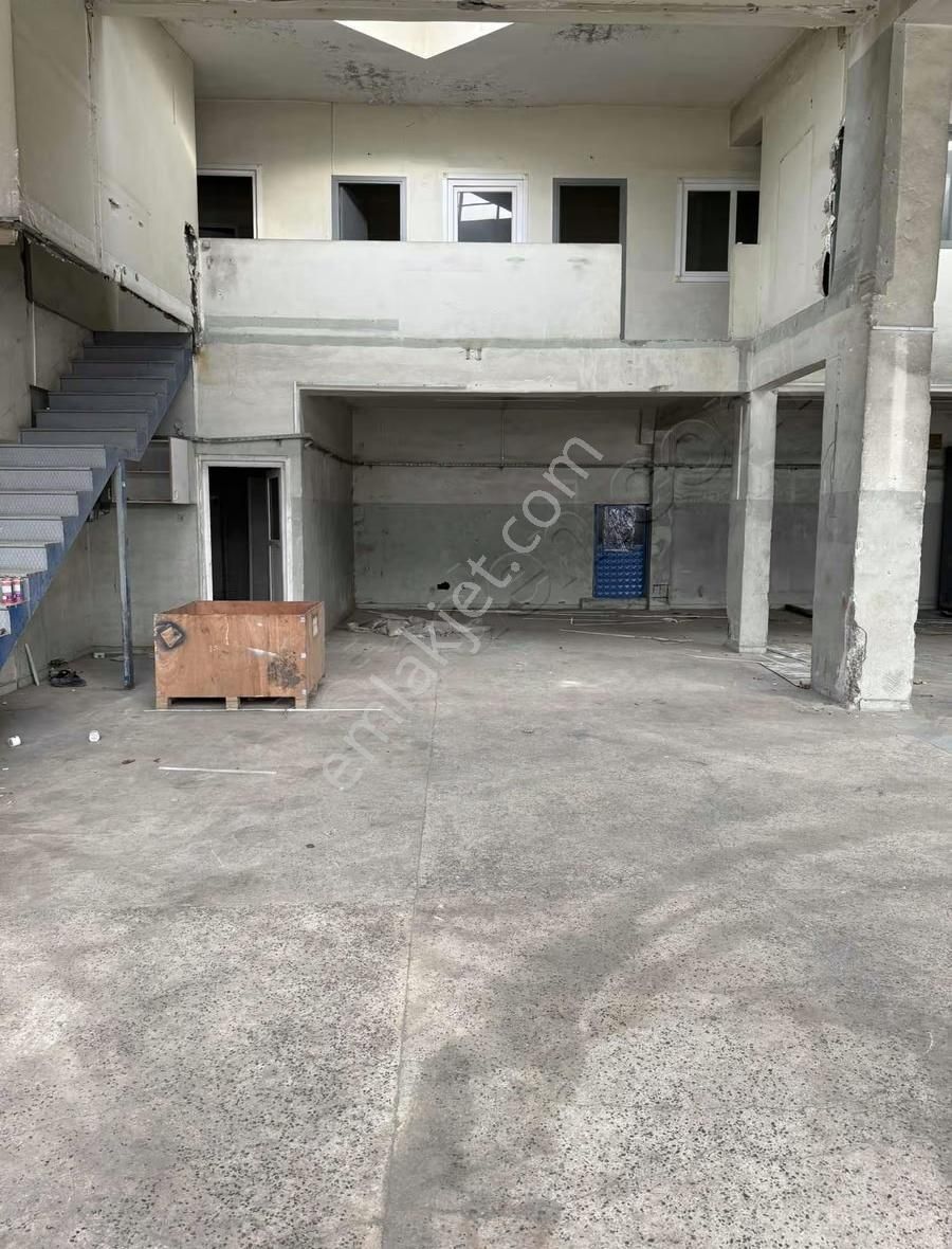 Esenler San. Sitesinde Kiralık 480 M2 Köşe Başı İşyeri. - Görsel 7