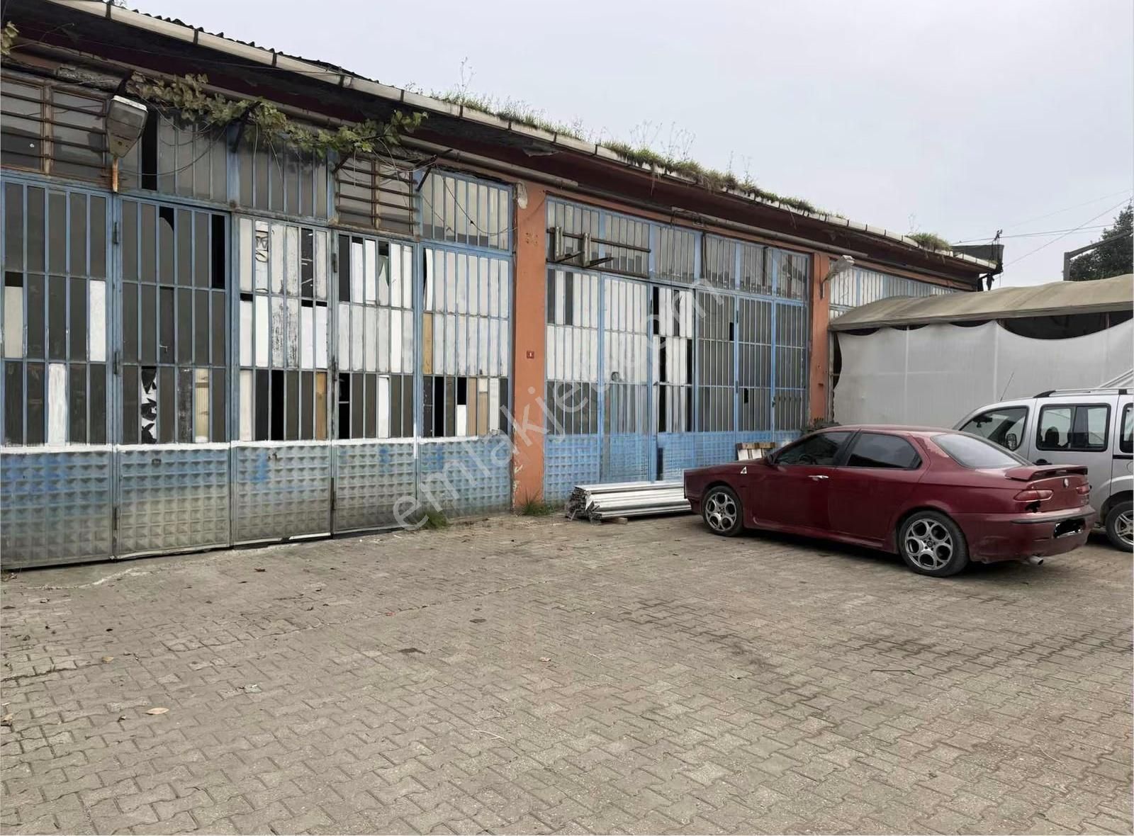 Esenler San. Sitesinde Kiralık 480 M2 Köşe Başı İşyeri. - Görsel 8