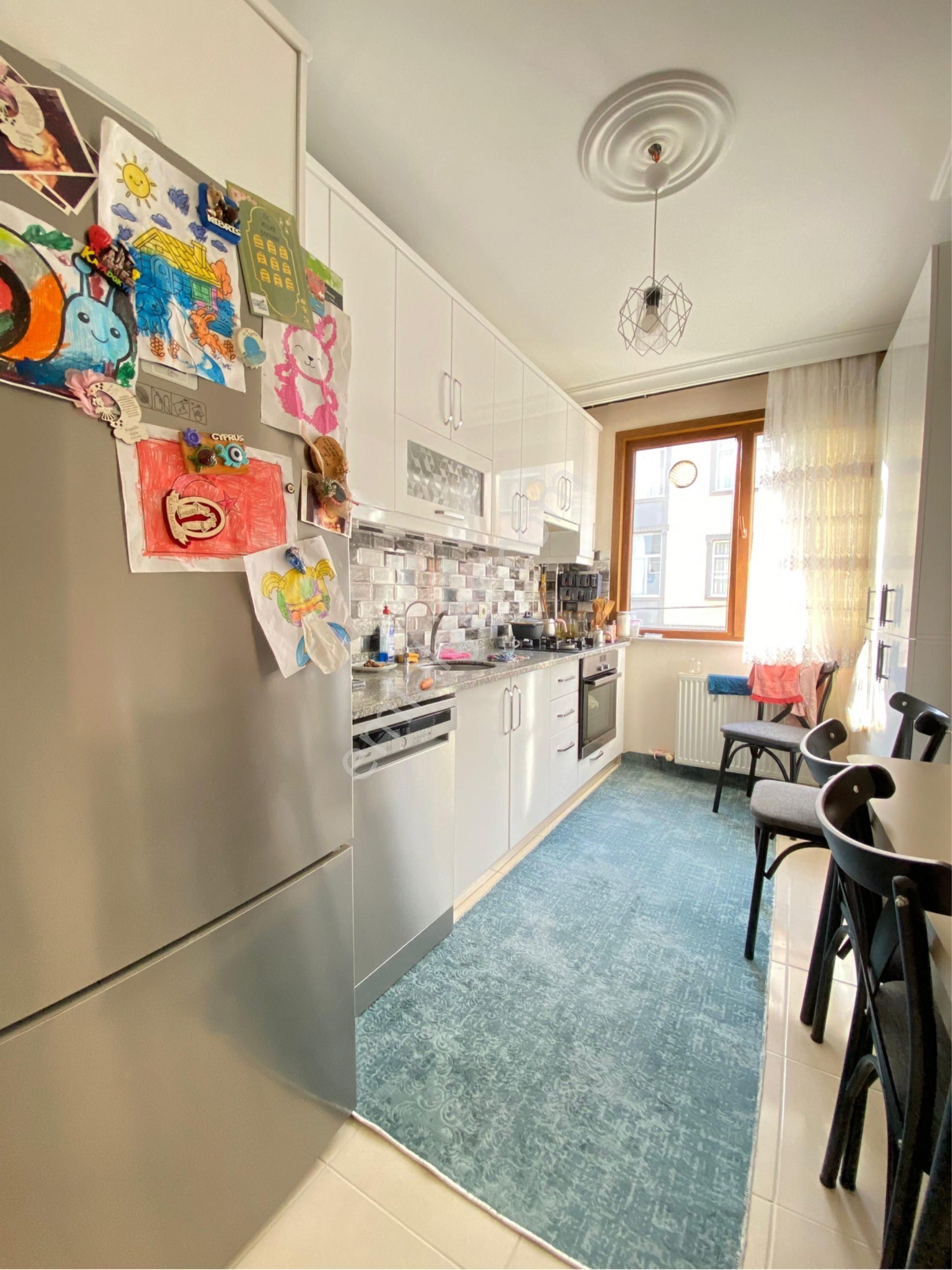 Atabey'den Satılık 2+1 90 M2 Geniş Ara Kat Daire Mevlana Mahallesi - Görsel 6