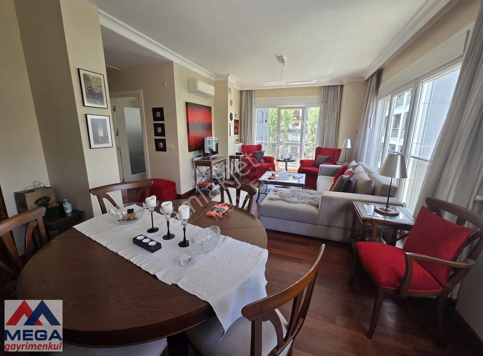 Tek Yetkili..caddebostan Bağdat Caddesine 8.binada Satılık Daire